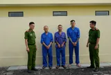 Bắt giữ Vua Quạt sau ồn ào từ thiện với Huấn Hoa Hồng