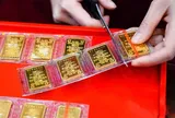 Giá vàng hôm nay 14/8: Vàng nhẫn và SJC đồng loạt giảm