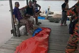 Đang bắt ốc cùng con gái, cụ bà 78 tuổi bị “quái vật” dài 3,6m kéo khỏi thuyền