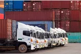 Lái xe chở hàng có cần đào tạo nghiệp vụ vận tải không? Đơn vị kinh doanh vận tải hành khách sử dụng xe ô tô có sức chứa từ 09 chỗ (kể cả người lái xe) trở lên phải đảm bảo các yêu cầu như thế nào?
