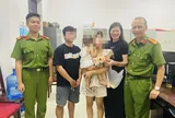 Phát hiện người mẹ trẻ tinh thần bất ổn ôm con đứng trên cầu Văn Lang, công an lập tức can thiệp