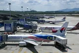 Bí ẩn thi thể khoảng 20 tuổi trong khoang bánh máy bay vừa hạ cánh tại Malaysia