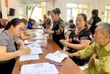 Người cao tuổi được hưởng trợ cấp xã hội hàng tháng nếu thuộc trường hợp nào?
