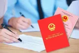 Từ 31/8/2026, chậm sang tên Sổ đỏ có thể bị phạt đến 6 triệu đồng: Ai là người phải nộp phạt?