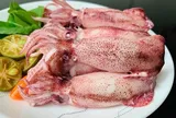 Luộc mực, người cho sả người lại thêm quất: Đây mới là cách luộc mực ngon, giòn ngọt, căng phồng, không bị tanh