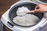 Đừng vội bỏ cơm nguội, nhưng có một điều tuyệt đối không nên làm