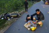 Đại úy Cảnh sát cơ động kịp thời cứu người gặp nạn trên Quốc lộ