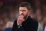 Manchester United chưa có kế hoạch thay Michael Carrick sau chuỗi trận thất bại