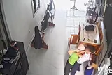 Vụ nam sinh siết cổ, đánh người thân: Cơ quan chức năng thông tin vụ việc