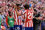 Derby Madrid bùng nổ: Atletico Madrid đánh bại Real Madrid 2-1, Mourinho đối mặt nhiều vấn đề