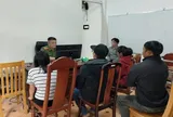 Tìm thấy 2 bé gái 14 tuổi chuẩn bị lên xe khách đi tìm “việc nhẹ, lương cao” theo lời dụ dỗ trên mạng
