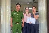 Nhận gần 1,77 tỷ đồng tiền chuyển khoản từ người lạ, hành động của chủ tài khoản gây chú ý