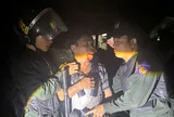 Xin ở nhờ rồi không chịu rời đi,  Hoàng Hữu Lai mặc áo giáp tự chế, dùng dao tấn công công an