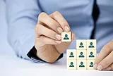 Lao động hợp đồng có được hưởng chính sách tinh giản biên chế khi đơn vị chuyển đổi?