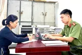 Nguyễn Thị Hằng SN 1986 đã ra đầu thú