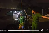 Người phụ nữ mất tích nhiều tháng được công an đưa trở về nhà trong hoàn cảnh đặc biệt