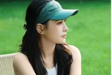 Nữ ca sĩ sở hữu khối tài sản hàng trăm tỷ đồng bị chồng bác sĩ ruồng bỏ, trai trẻ lừa tình