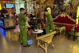 Cảnh báo nóng từ cơ quan công an đến những người dân thường đi hát karaoke