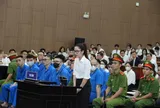 Bạn gái Mr Pips giữ tài sản trăm tỷ nhưng bố mẹ vẫn làm ruộng mưu sinh?