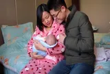 Vợ đẹp bỗng rủ đẻ thêm sau nhiều năm “kế hoạch”, ngày đứa trẻ chào đời, người chồng biết mình đã bị lừa