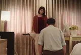 Bạn thân “cướp” chồng tôi rồi sinh đôi 2 con gái, tôi mang quà đến tiệc đầy tháng, chồng cũ nghẹn ngào nói 12 từ