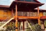 Đã mắt với khu vườn tại nhà sàn bạc tỷ của Mạc Văn Khoa ở quê, có quả tuổi thơ làm nhiều người thích thú