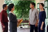 Vợ chồng chị gái ngủ lại qua đêm, nửa đêm nghe tiếng chị kêu la, cả nhà cười bò