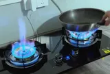 Tại sao không nên dùng ngăn trái của bếp gas để nấu ăn? Nghe thợ gas giải thích, tôi vội thay đổi thói quen