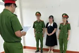 Bắt tạm giam "nữ quái" Nguyễn Thị Phương Uyên