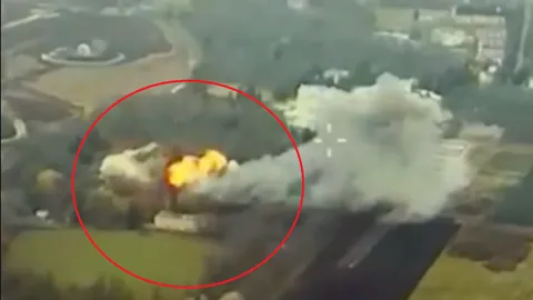 Clip: Ukraine dùng tên lửa Storm Shadow tấn công Nga, nơi có mặt người Triều Tiên?