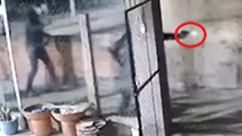 Clip: Cảnh sát vào cuộc vụ nhóm thanh niên nghi dùng súng tấn công nhà dân ở Vĩnh Long