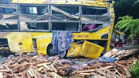 Vụ lật xe khách, 9 người tử vong ở Hà Tĩnh: Kết quả nồng độ cồn, ma túy của tài xế thế nào?
