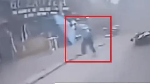 Vụ nổ gas ở Hải Phòng: Người phụ nữ thoát tay "tử thần" kể về giây phút bỏ chạy giữa không gian mù mịt bụi và mảnh vỡ