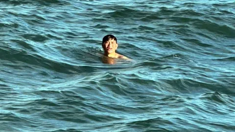 Kỳ tích giữa biển: 3 ngư dân Lý Sơn trôi dạt hai ngày được cứu sống