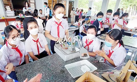 Hôm nay, Hà Nội bắt đầu đăng ký tuyển sinh vào lớp 6