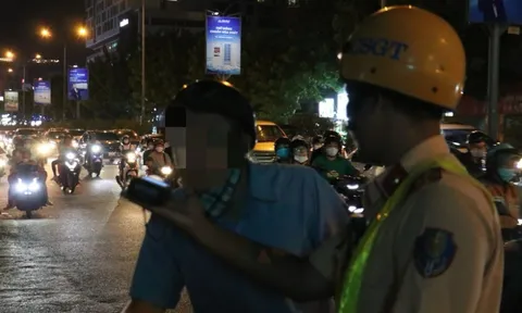 Bác đơn của người vi phạm nồng độ cồn kiện CSGT