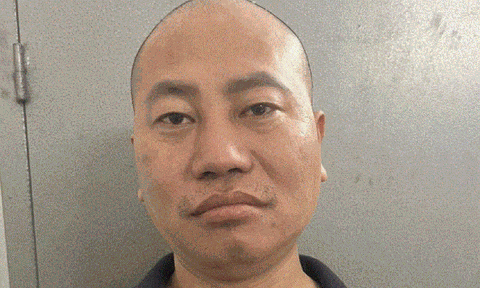 Truy tố người tự xưng là Đại đức Thích Tâm Phúc