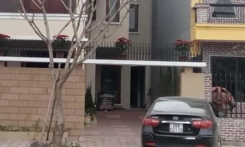 Thái Nguyên: Nữ giảng viên bị trộm ô tô ngay trong sân trường