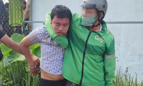 Gã thanh niên sinh năm 1999 đã dùng lời lẽ gì dụ dỗ cô bé bán vé số 14 tuổi đến khu vực vắng dở trò đồi bại rồi cướp tài sản?