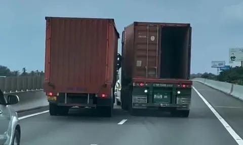 Clip: Tài xế rượt đuổi, chèn ép nhau như diễn xiếc trên cao tốc Tp. HCM - Trung Lương