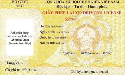 Bằng lái xe quá hạn 1 ngày phải thi lại lý thuyết