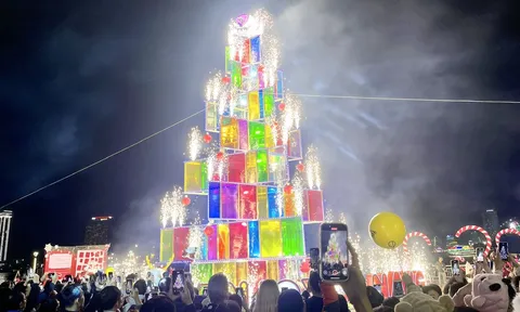 Khách quốc tế tăng, du lịch miền Trung đón nhiều khởi sắc