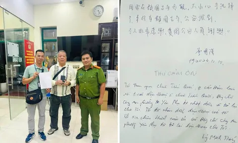 Hà Nội: Người dân mừng "như bắt được vàng" khi nhận lại tài sản thất lạc từ cơ quan Công an