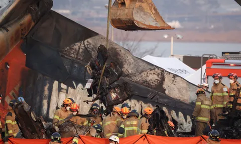 Vụ máy bay rơi ở Hàn Quốc 179 người tử vong: Nam tiếp viên sống sót không có dấu hiệu mất trí nhớ