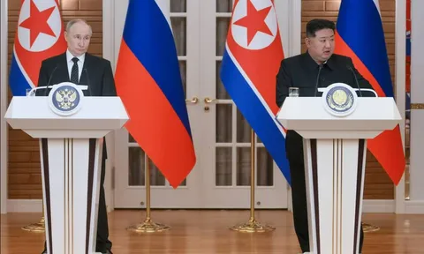 Hé lộ nội dung bức thư được Nhà lãnh đạo Triều Tiên Kim Jong-un gửi tới Tổng thống Nga Putin