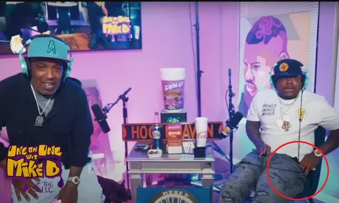 Clip: Nam rapper nổi tiếng “nổ súng” ngay trong buổi phỏng vấn trực tiếp