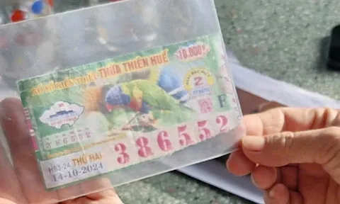 Clip: Giám đốc Công ty xổ số Huế nói lý do không trả thưởng tờ vé số trúng 2 tỷ đồng