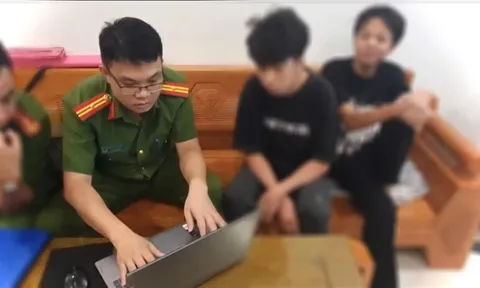 Sinh viên bán mã độc, đối tượng mua để sửa điểm cho học sinh ở Phú Thọ