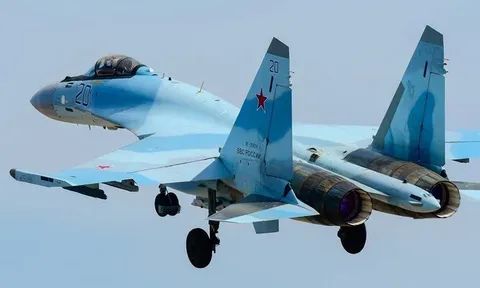 Su-35 trúng tên lửa SAM vẫn hạ cánh an toàn, chuyên gia phân tích nguyên nhân đáng chú ý