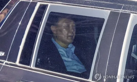 Tòa bác đơn khiếu nại, Tổng thống Hàn Quốc Yoon Suk-yeol tiếp tục bị tạm giam